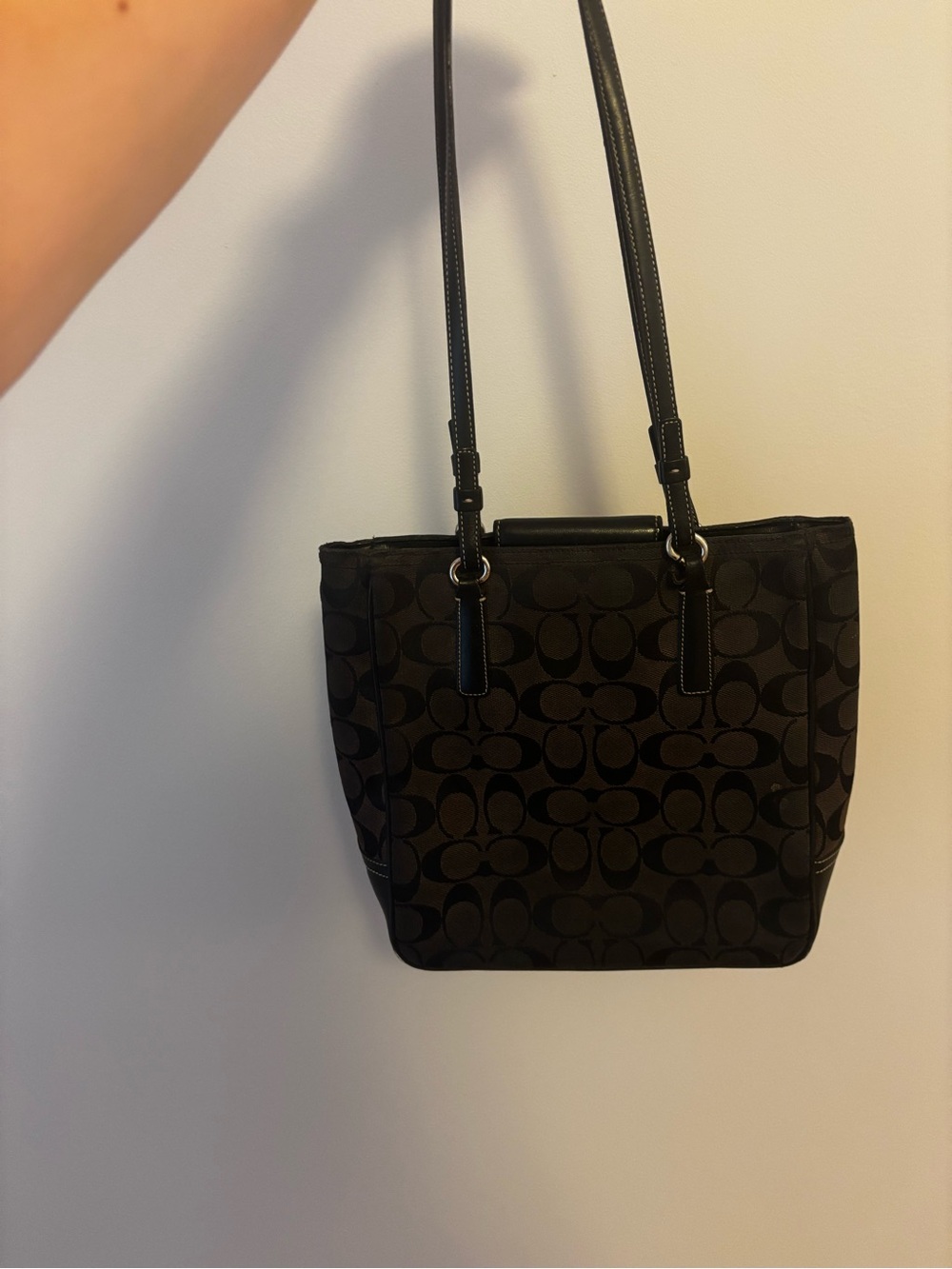Coach Mocha 2001 Signature Pattern Shoulder Tote - Picture 3 of 10